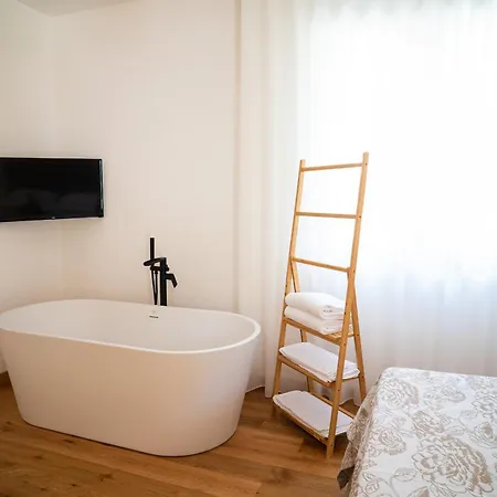 Alojamento de Acomodação e Pequeno-almoço Dimoradipa